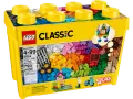 En gul lego fantasiklosslåda med 790 delar, full av färgglada klossar för oändliga byggmöjligheter.