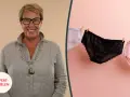 En kvinna ler, bredvid trosor som hänger på en lina. Kan brunt blod vara ett tecken på att man inte är gravid?