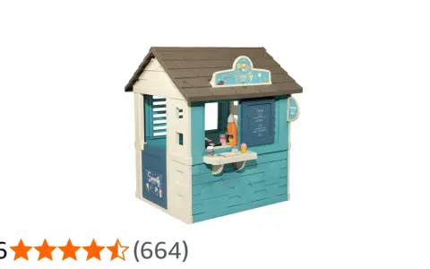 En Smoby lekstuga som ser ut som en glasskiosk med en meny och leksaksmat.