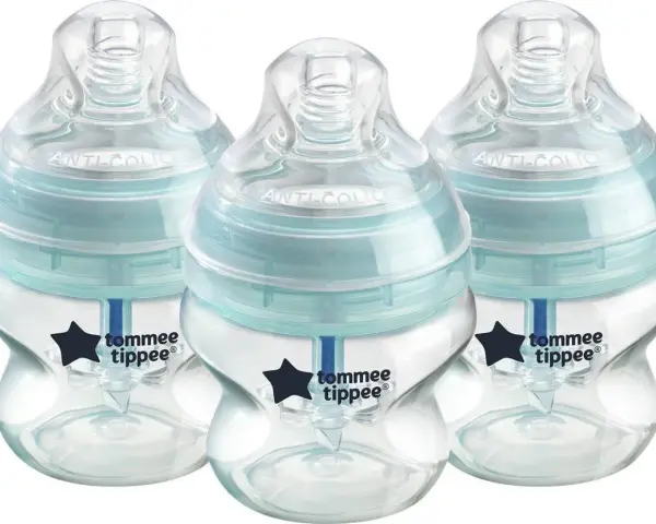 Tre tommee tippee flaskor med anti-kolikfunktion.