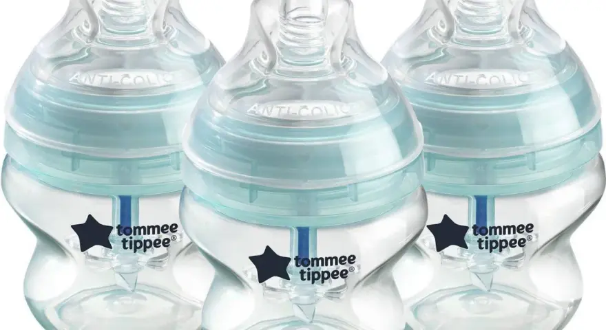 Tre tommee tippee flaskor med anti-kolikfunktion.